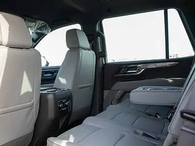 2025 GMC Yukon Elevation 5.3 litre V8 Engine GCC Spec Black Grey SUV