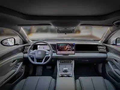 2025 BYD Qin L DM-i Hybrid 4 Cylinders Green Black Sedan FWD