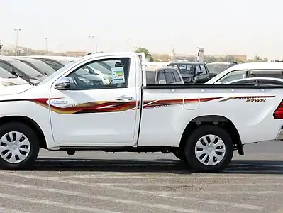 2025 Toyota Hilux SR RWD 2.7 L 4 Cylinders Engine White Red Pick Up Truck