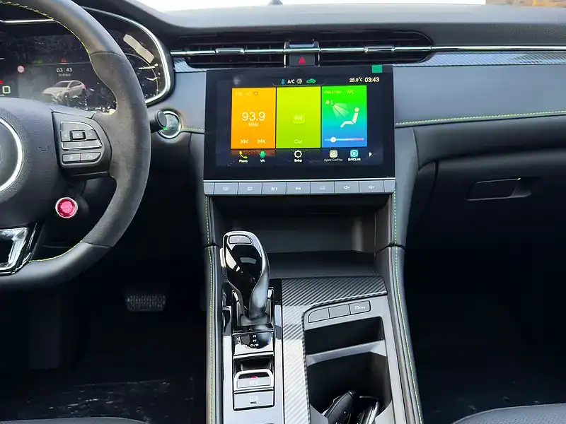 2025 MG MG6 Black Edition 4 Cylinders Engine Grey Black Sedan FWD