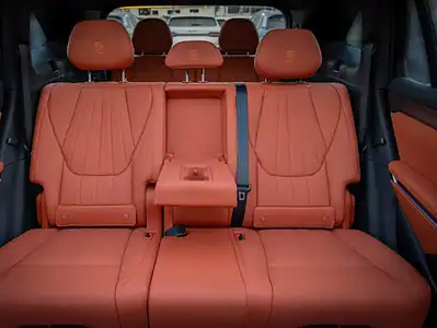 2025 BYD Tang DM-i Hybrid 4 Cylinders Green Orange SUV RWD
