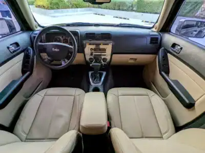 2008 Hummer H3 Other 5 Cylinder Engine Petrol Black Beige SUV GCC Specs