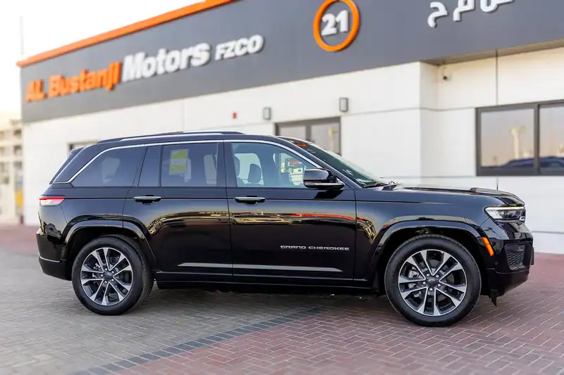 2023 Jeep Grand Cherokee L Other Hybrid 6 Cylinders Engine Black Sedan