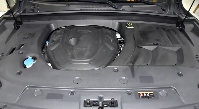 2024 Geely Tugella GL 4 Cylinders Engine Grey Black Crossover GCC Specs