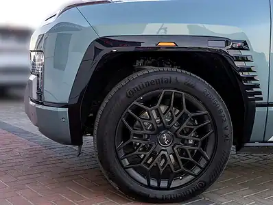 2024 YangWang U8 Other Hybrid 4 Cylinders Engine Green Orange SUV