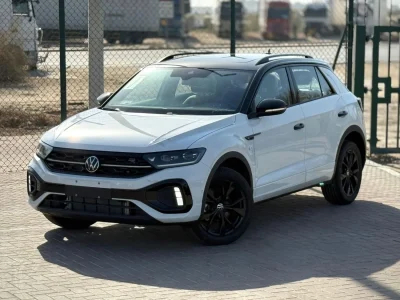 2025 Volkswagen T ROC 300TSI Black Edition 1.5L 4 Cylinder Engine Petrol White Black
