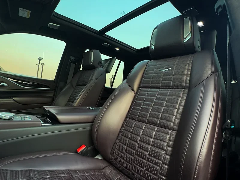 2022 Cadillac Escalade 600 Black Edition 8 Cylinders Engine Black Maroon SUV