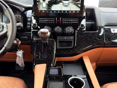 2025 Toyota Hiace Other 4 Cylinder Engine Black Orange Van GCC Specs