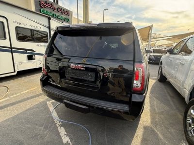 2019 GMC Yukon XL Denali 6.2 litres 8 Cylinders Engine Petrol Black SUV