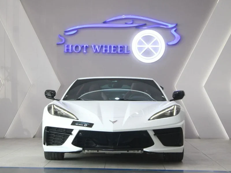 2020 Chevrolet Corvette 3LT 6.2L 8 Cylinders Engine Convertible White Maroon