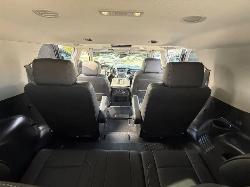 2018 Chevrolet Tahoe 1LT 5.3L 8 Cylinders Engine Blue Black SUV