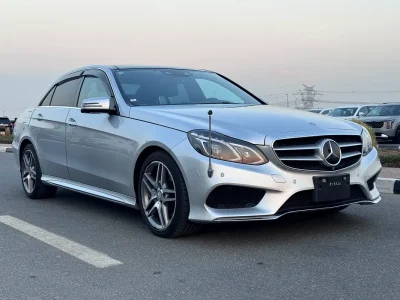 2015 Mercedes-Benz E-Class E 300 4matic 6 Cylinders Engine Silver Black Sedan