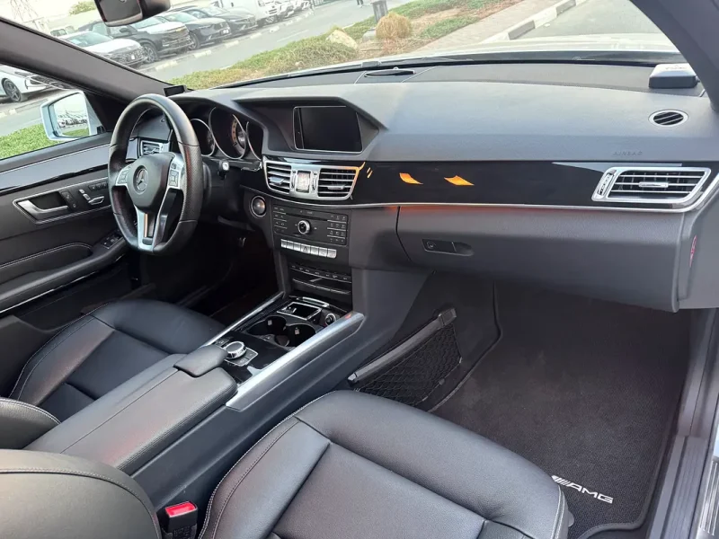 2015 Mercedes-Benz E-Class E 300 4matic 6 Cylinders Engine Silver Black Sedan