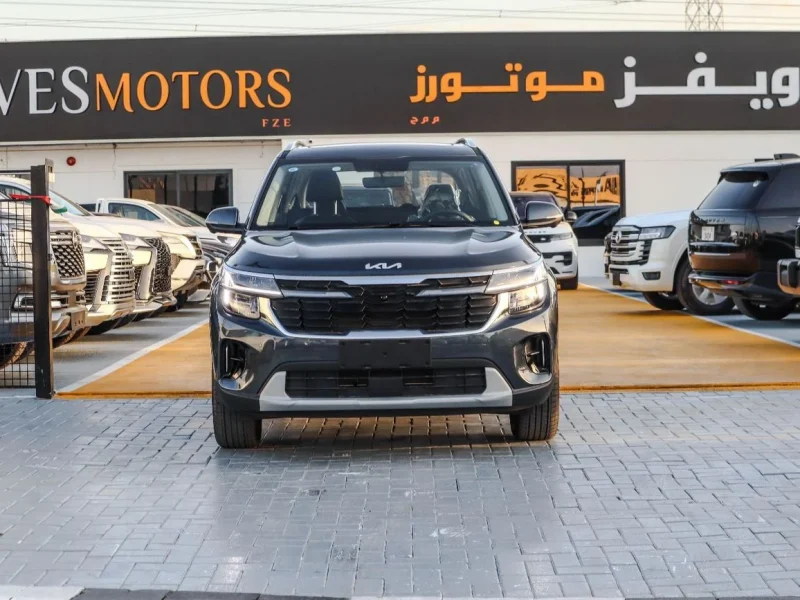 2025 Kia Seltos 1.5L 4 Cylinders AT Luxury Comfort Edition Grey Black Hatchback