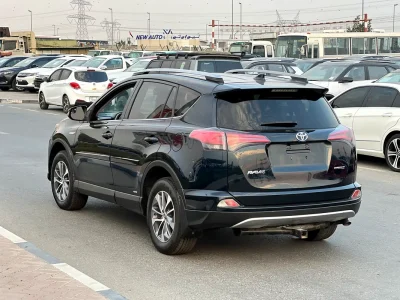 2017 Toyota Rav 4 XLE Hybrid 4 Cylinder Engine Blue Black SUV AT