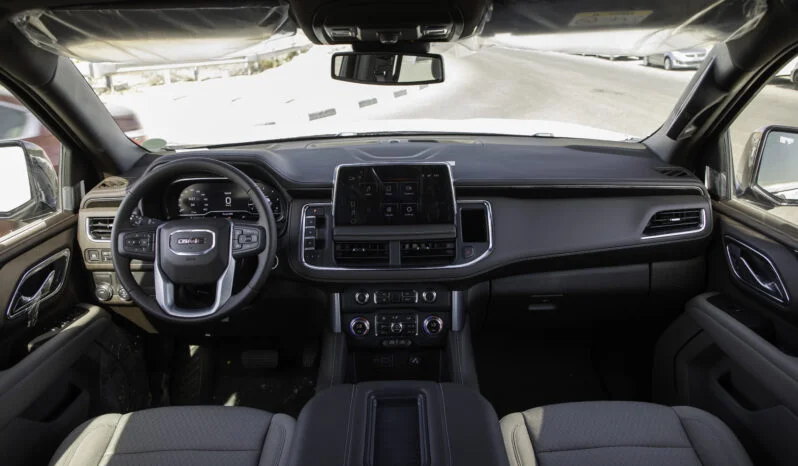 2024 GMC Yukon SLE XL 5.3L V8 engine Black Grey SUV GCC Spec