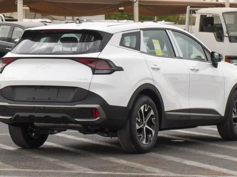 2025 Kia Sportage Luxury 1.5L Turbo 4 Cylinders Engine Petrol White Grey SUV