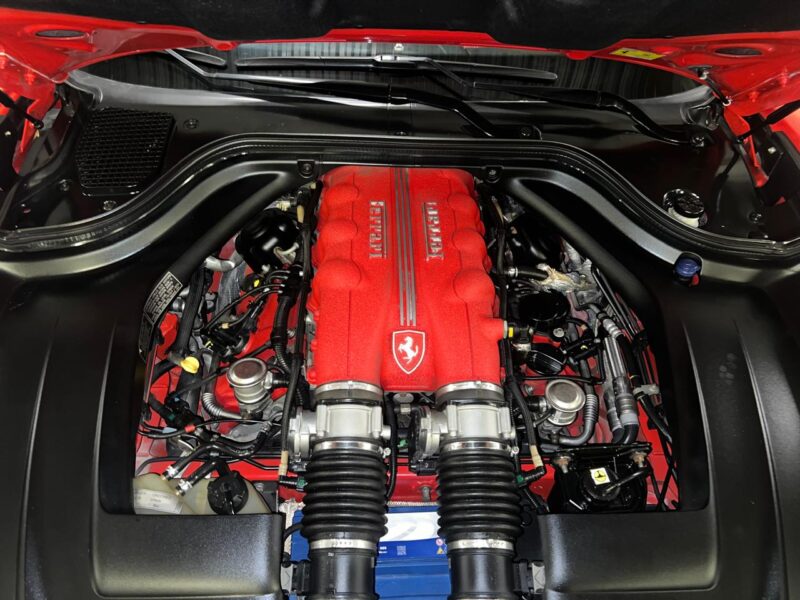 2009 Ferrari California 4.3-liter V8 Engine Red Beige Hardtop Convertible