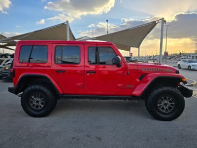 2022 Jeep Wrangler Unlimited Rubicon 392 6.4L V8 Red Black SUV