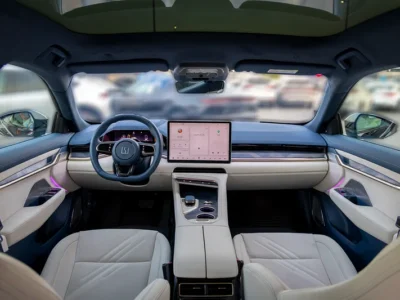2024 Zeekr 001 Flagship AWD Black White SUV Electric Car 550 - 650 KM GCC Specs