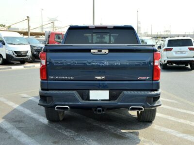 2020 Chevrolet Silverado 5.3 Liters 8 Cylinders Engine Blue Grey Pick Up Truck