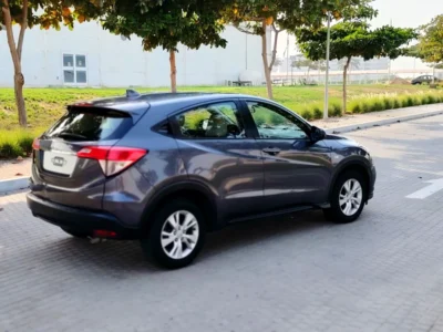 2020 Honda HR-V LX 4 Cylinders Engine Grey White SUV GCC Specs