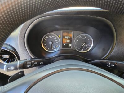 2022 Mercedes-Benz Vito Tourer 121 2.0L 4 Cylinders Engine Black MPV