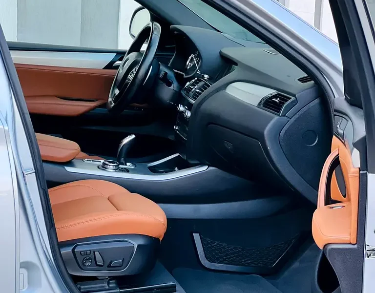 2015 BMW X4 35i 6 Cylinders Engine Silver Brown Crossover GCC Specs