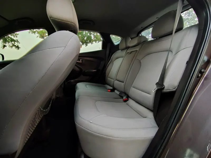 2014 Hyundai Tucson GDI 4 Cylinders Engine Brown Beige SUV GCC Specs