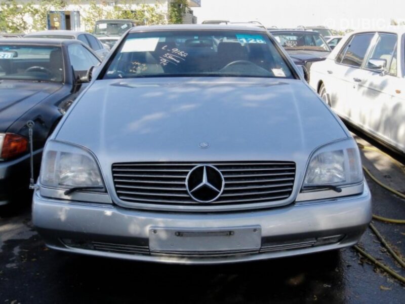 1994 Mercedes-Benz S500 5.0 Liters V8 Cylinder Engine Silver Black Sedan