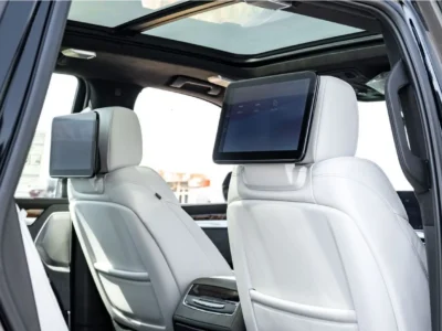 2025 Cadillac Escalade Sport Platinum 6.2L 4WD Black White SUV GCC Specs