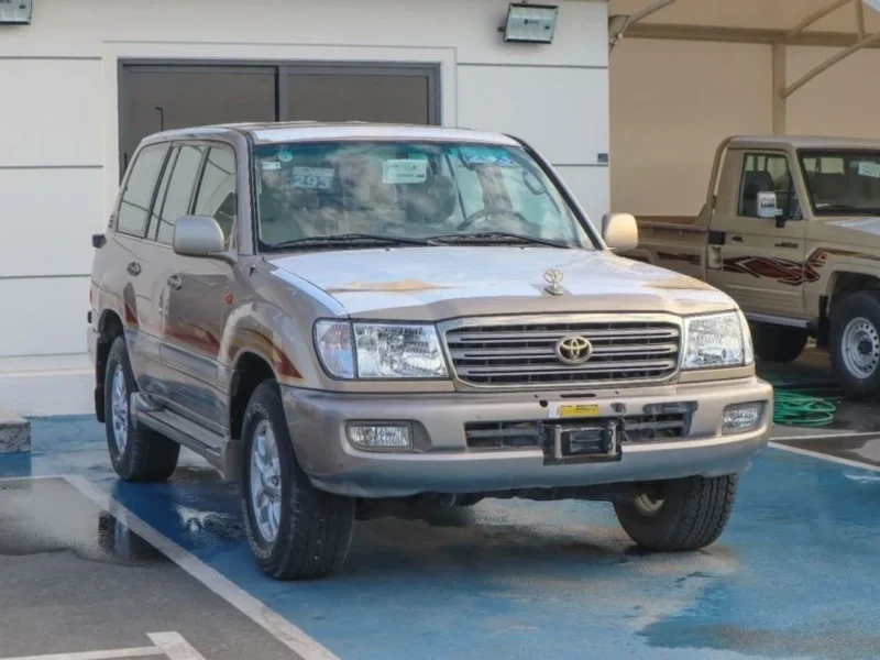 2005 TOYOTA LAND CRUISER GXR 2005 4.5L MANUAL Transmission Gold Beige SUV