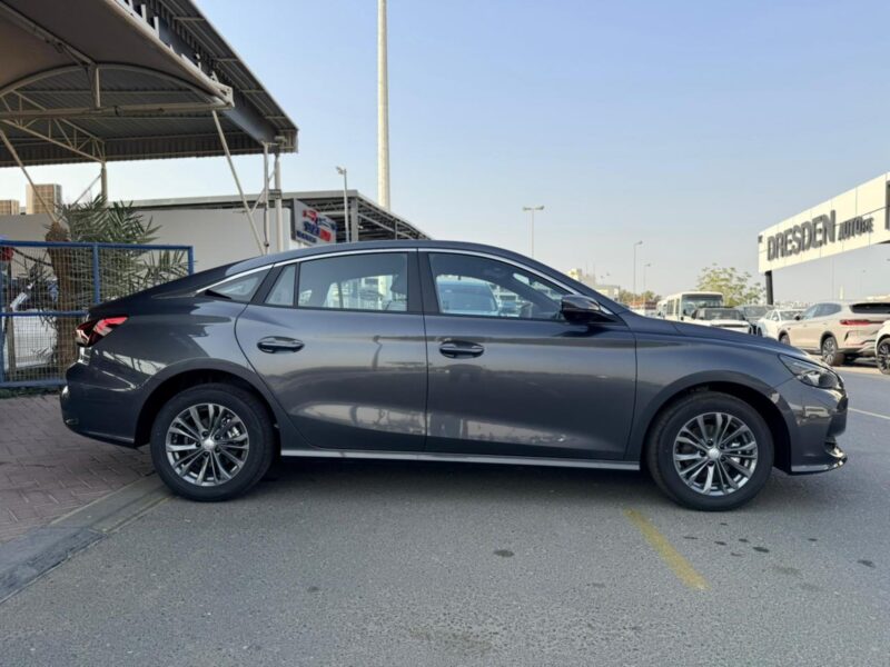 2025 MG 5 MG 1.5 Litre 4 Cylinders Engine Petrol Grey Black Sedan