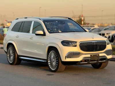 2023 Mercedes-Maybach GLS-Class GLS 600 12 Cylinders Engine White Black SUV