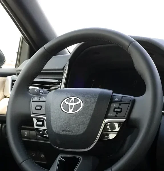 2025 Toyota Camry LE 4 Cylinders Engine Black Beige Sedan GCC Specs