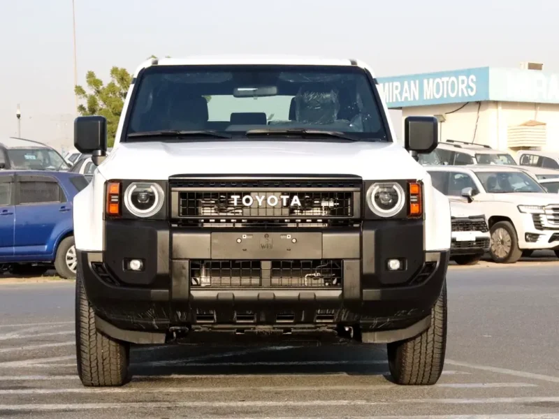 2025 Toyota Prado Other 4 Cylinders Engine White Grey SUV GCC Specs