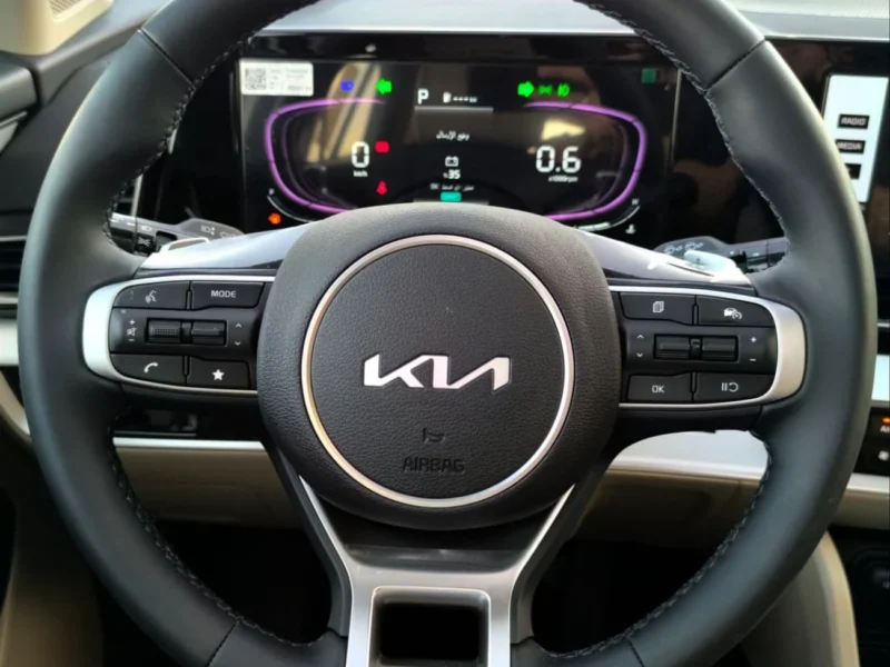 2025 Kia Sportage 2.0L MPI LX FWD White Beige SUV GCC Specs