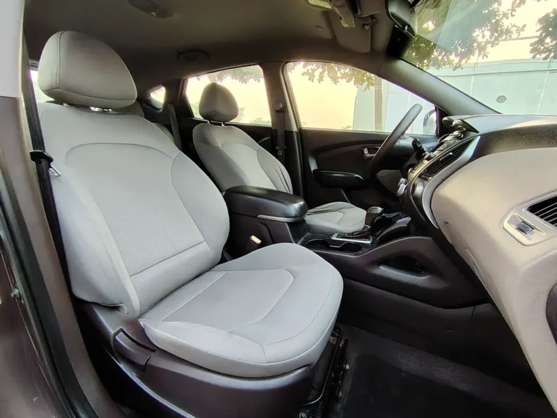 2014 Hyundai Tucson GDI 4 Cylinders Engine Brown Beige SUV GCC Specs