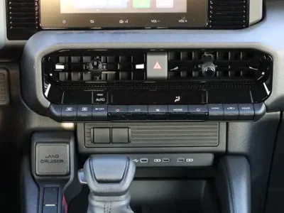 2025 Toyota Prado Other 4 Cylinders Engine White Grey SUV GCC Specs