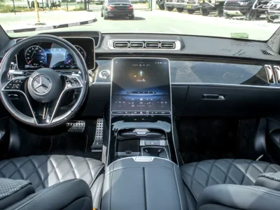2022 Mercedes-Benz S-Class S 580 4Matic 8 Cylinders Engine White Black Sedan