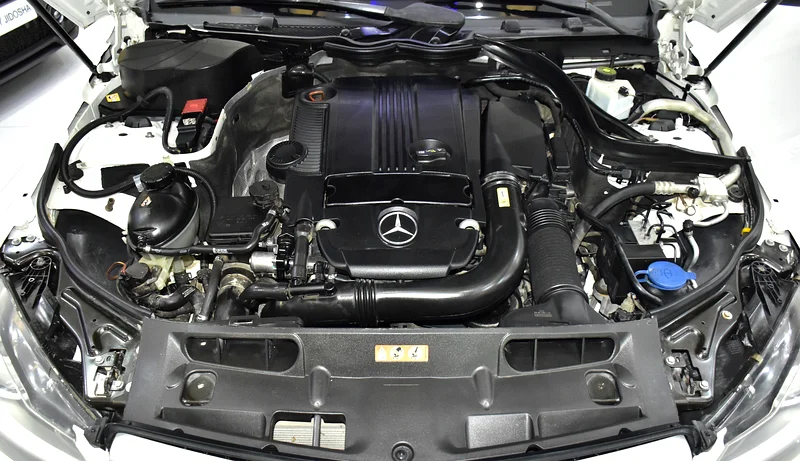 2015 Mercedes-Benz C-Class C250 4 Cylinders Engine White Red Coupe