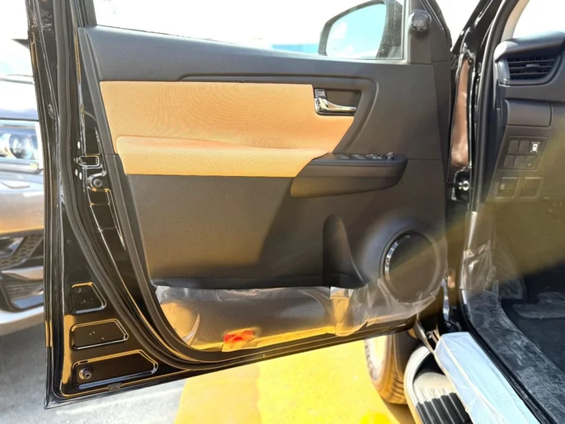 2026 Toyota Fortuner 2.7L V4 Cylinder PETROL Engine Black Tan SUV GCC Specs