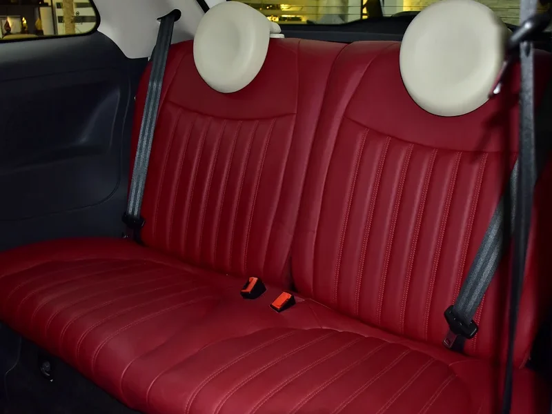 2015 Fiat 500 Lounge 4 Cylinders Engine White Red Hatchback GCC Specs