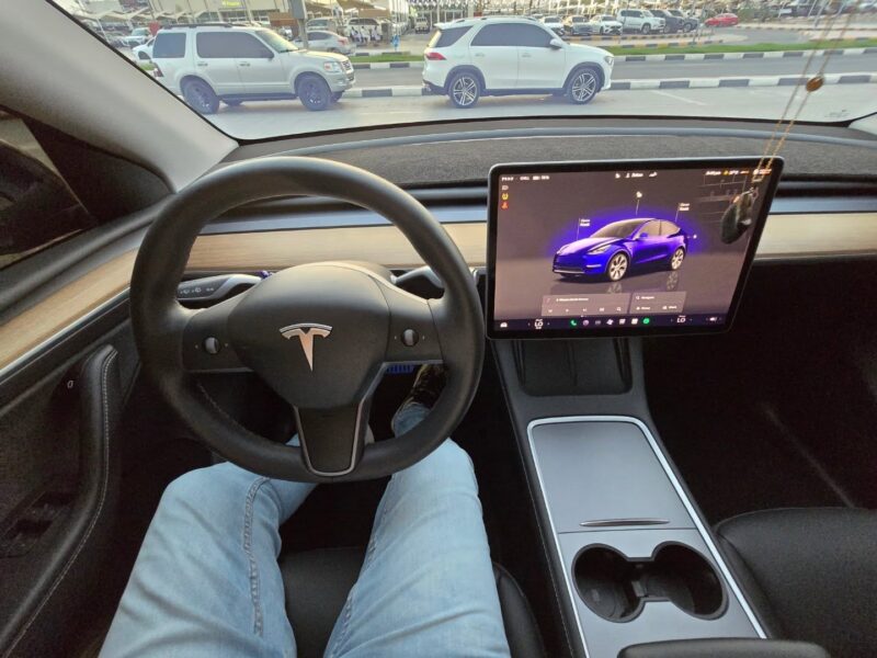 2022 Tesla Model Y Long Range Fully Electric AWD SUV Blue Black GCC