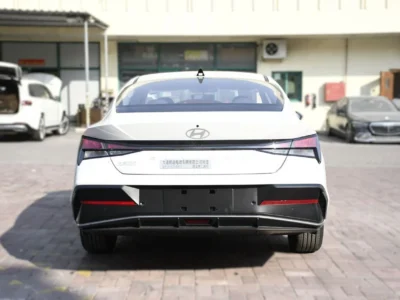 2025 Hyundai Elantra 1.5 Liters 4 Cylinders Petrol Engine White Black Sedan