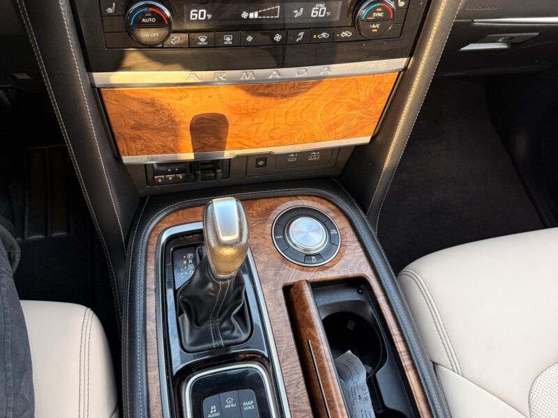 2021 NISSAN ARMADA SL 5.6 Liters V8 Cylinder Engine Black Beige SUV RWD