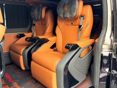 TOYOTA HIACE VIP 3.5 PTR 4 Cylinders A/T 2025 Black Orange Van GCC Specs
