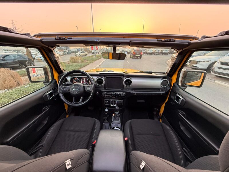 2021 Jeep Wrangler 4x4 Edition 80th Anniversary 2.0L V4 Turbo Yellow Black SUV