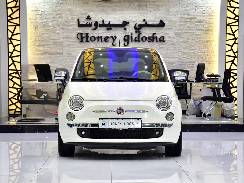 2015 Fiat 500 Lounge 4 Cylinders Engine White Red Hatchback GCC Specs