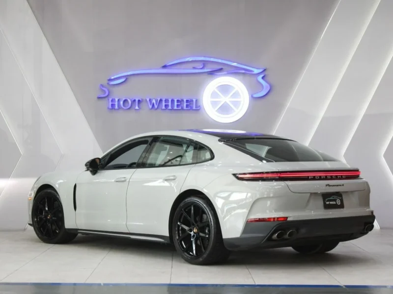 2025 Porsche PANAMERA 4 2.9-liter twin-turbocharged V6 Engine Grey Red Sedan